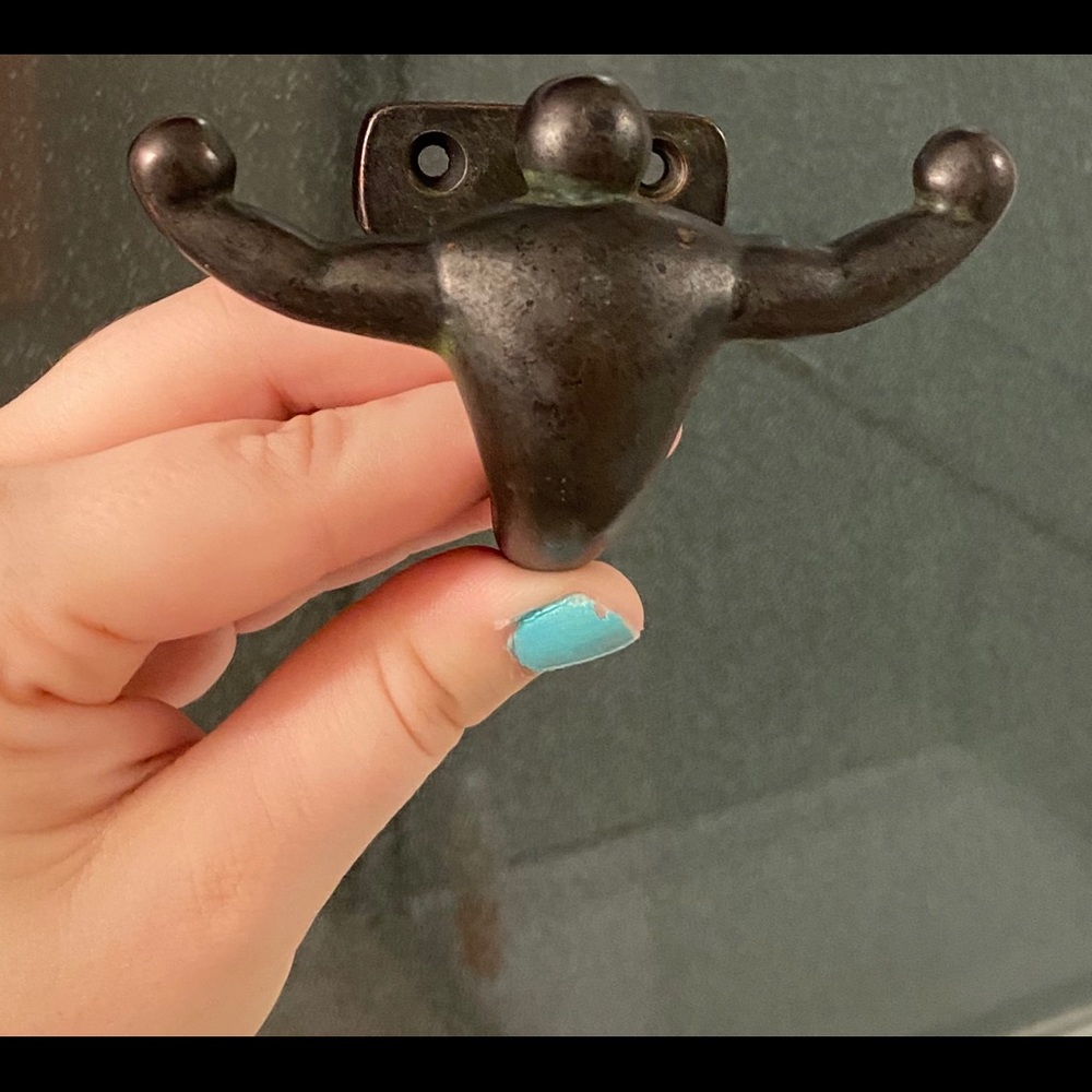 4 Musclemen Hooks